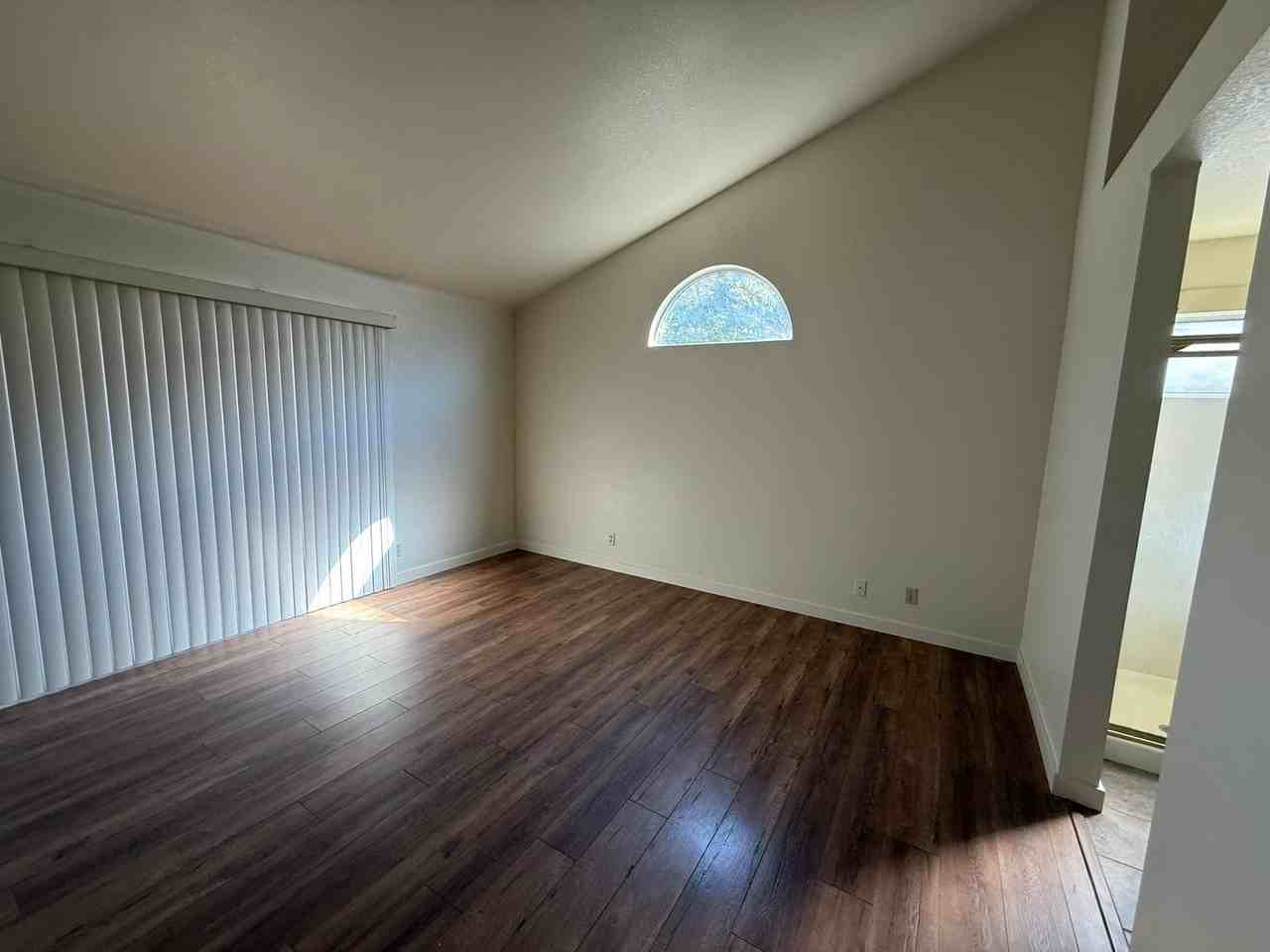 2825 Airons Ct - Photo 6 of 12