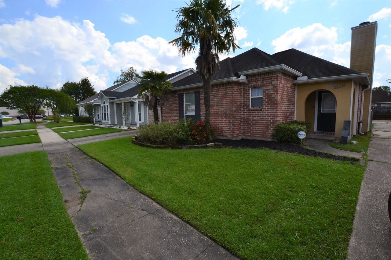 2136 S Flannery Rd - Photo 2 of 28