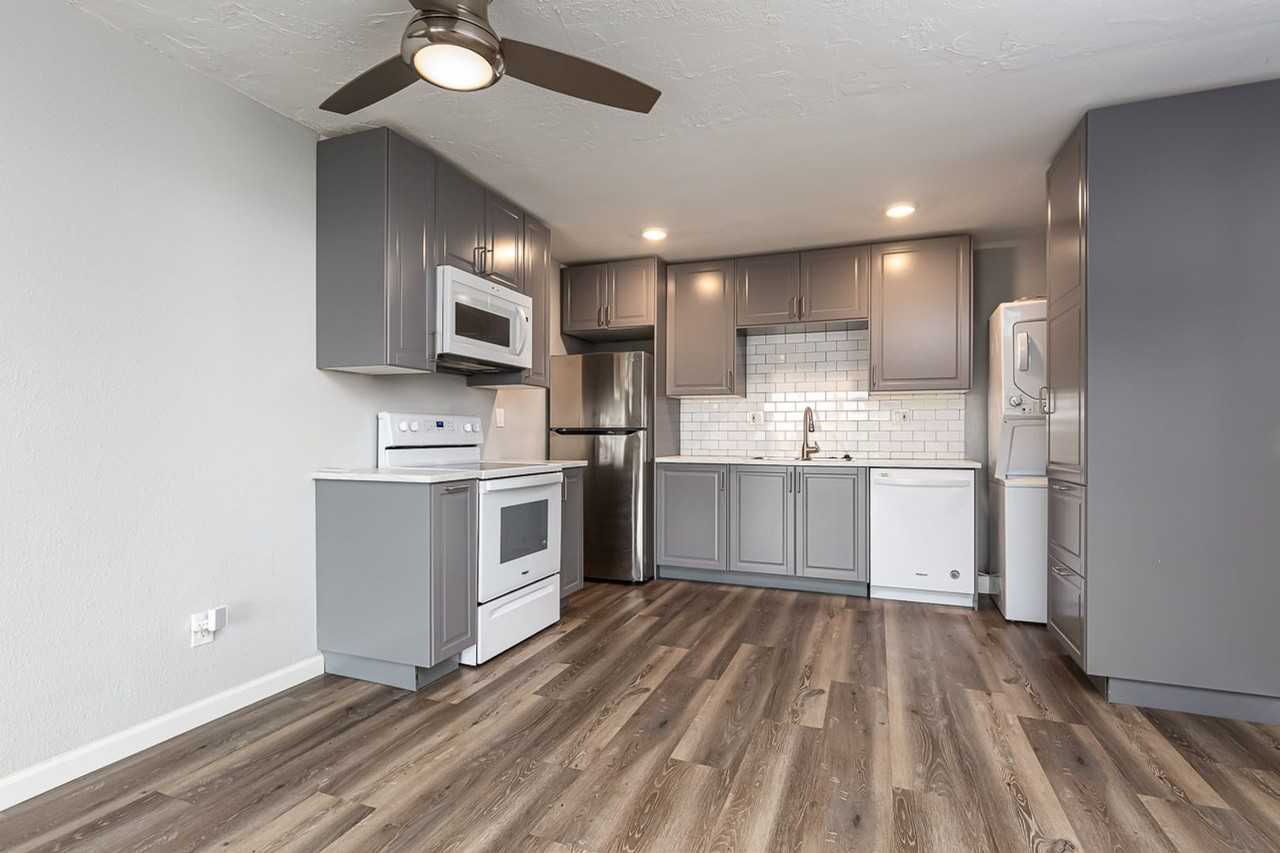 2336 Hosp Way #116 - Photo 3 of 21