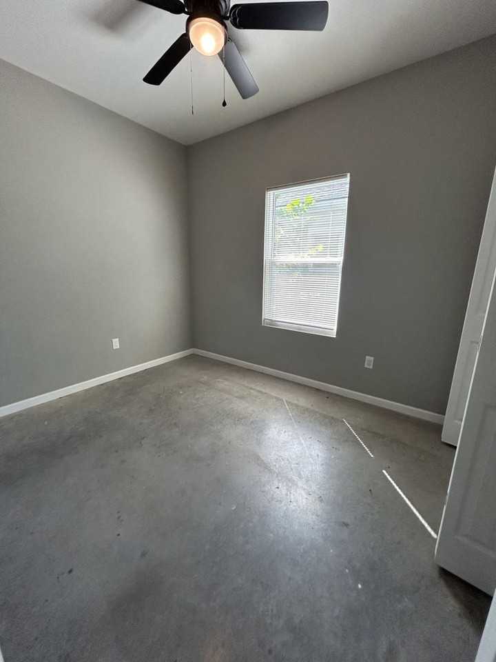 308 W Forest St - Photo 7 of 14