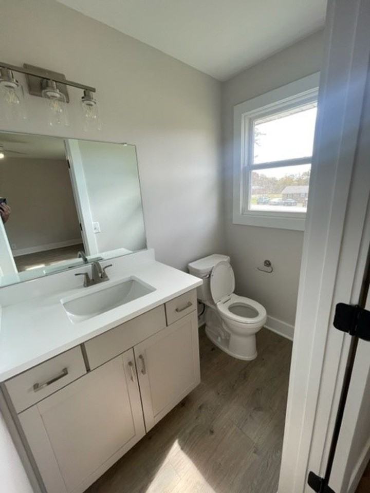 64 E Caldwell St - Photo 5 of 6