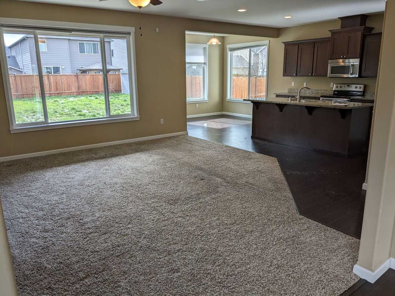 923 Boatman Ave Nw - Photo 4 of 16