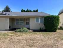 1106 Sw Fox Ct - Photo 1 of 1