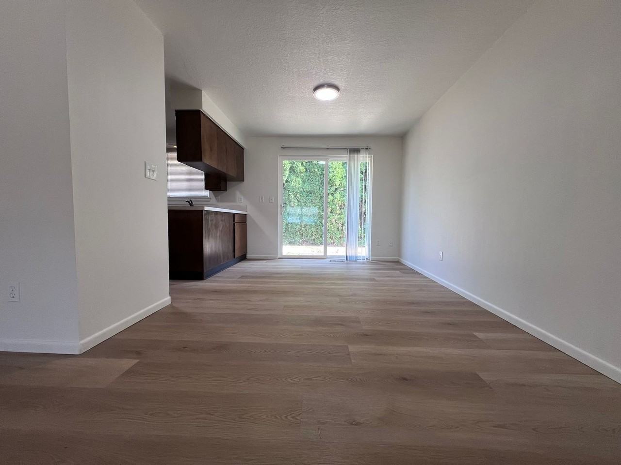 1106 Sw Fox Ct - Photo 6 of 22