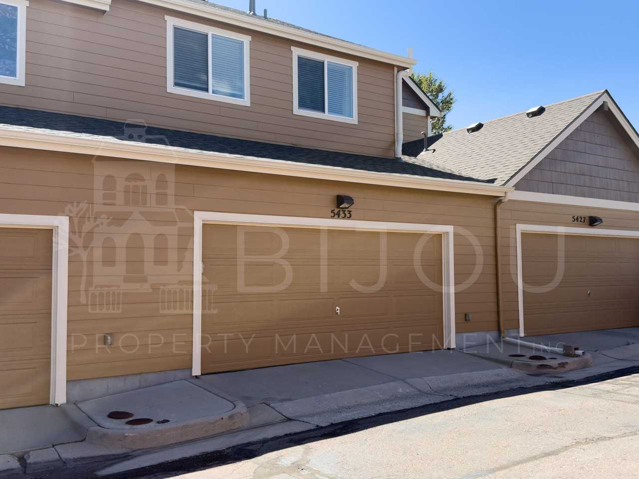 5433 Lester Aly - Photo 2 of 15