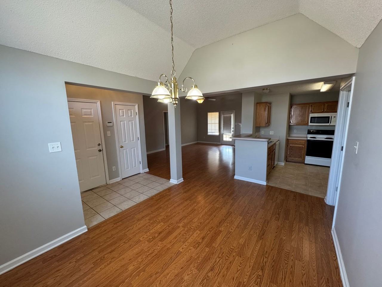 7081 Beringer Dr S - Photo 2 of 19