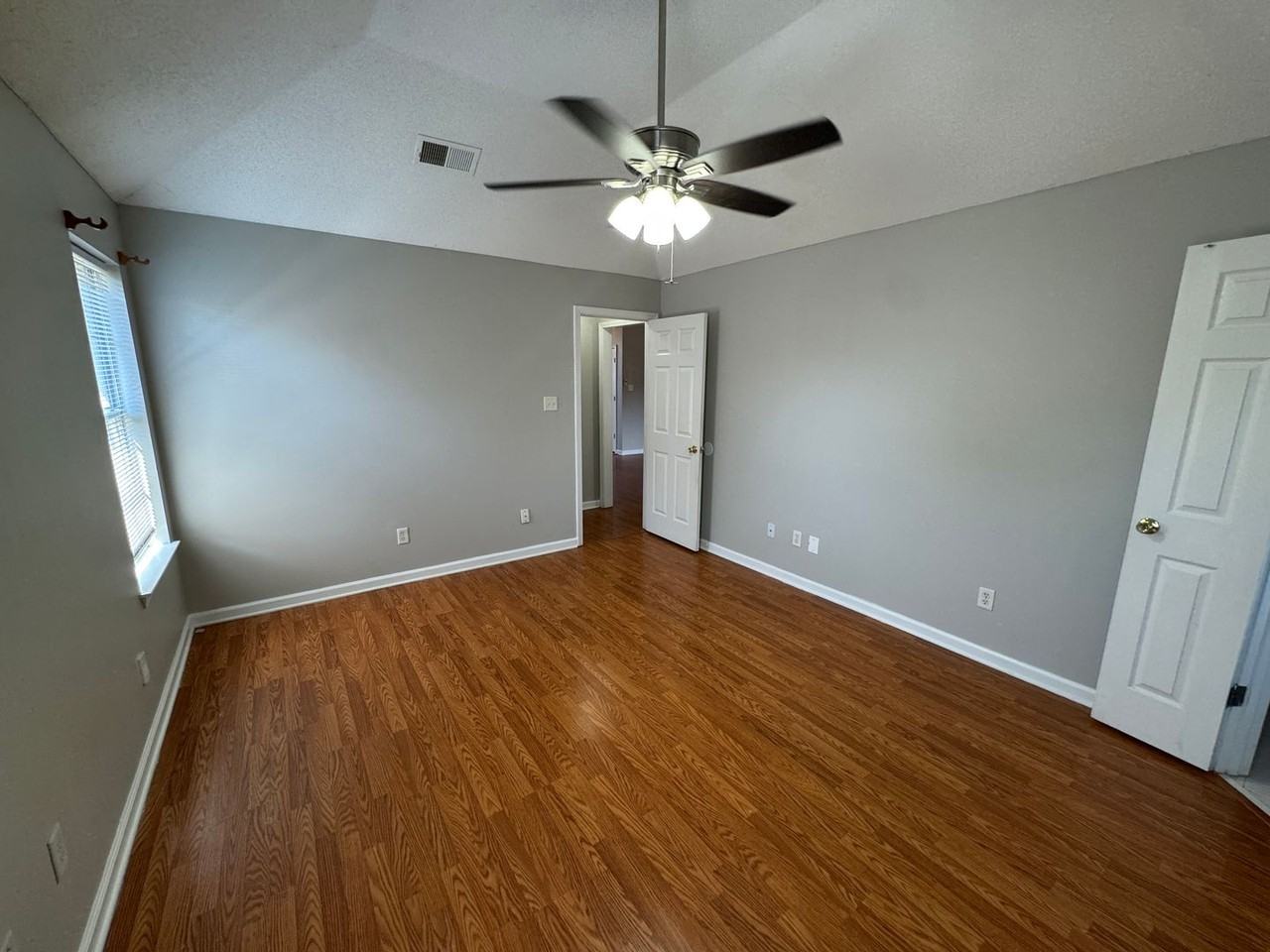 7081 Beringer Dr S - Photo 7 of 19
