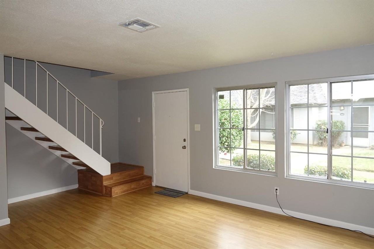 8627 La Riviera Dr #C - Photo 4 of 15