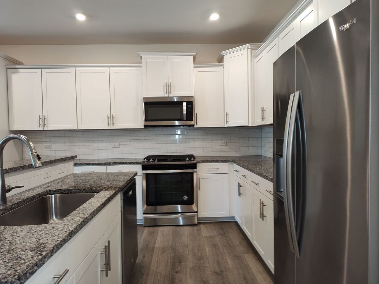 1238 Pebble Grove Dr - Photo 2 of 32