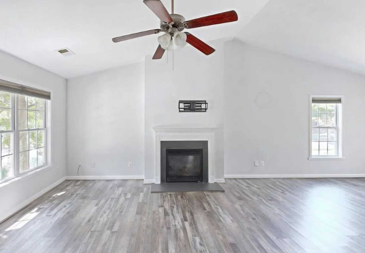 3801 Bluestem Dr - Photo 7 of 8