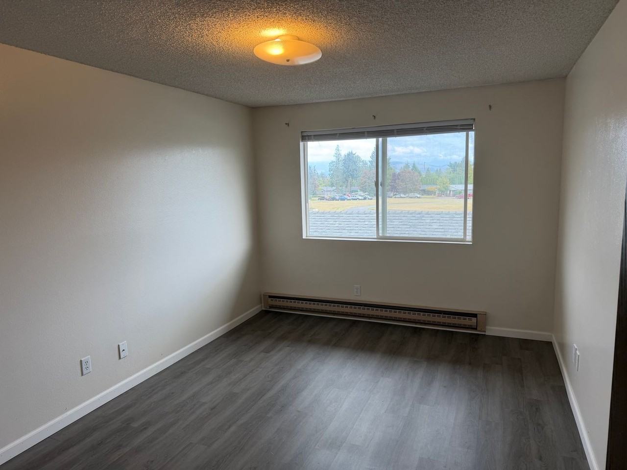 210 N 15th St - Photo 7 of 12