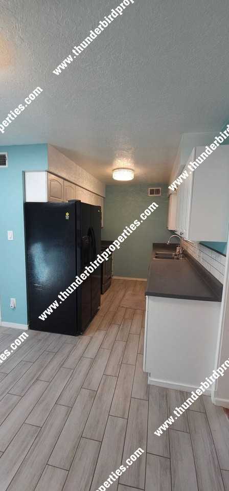 5117 Camino Vis Nw - Photo 4 of 25