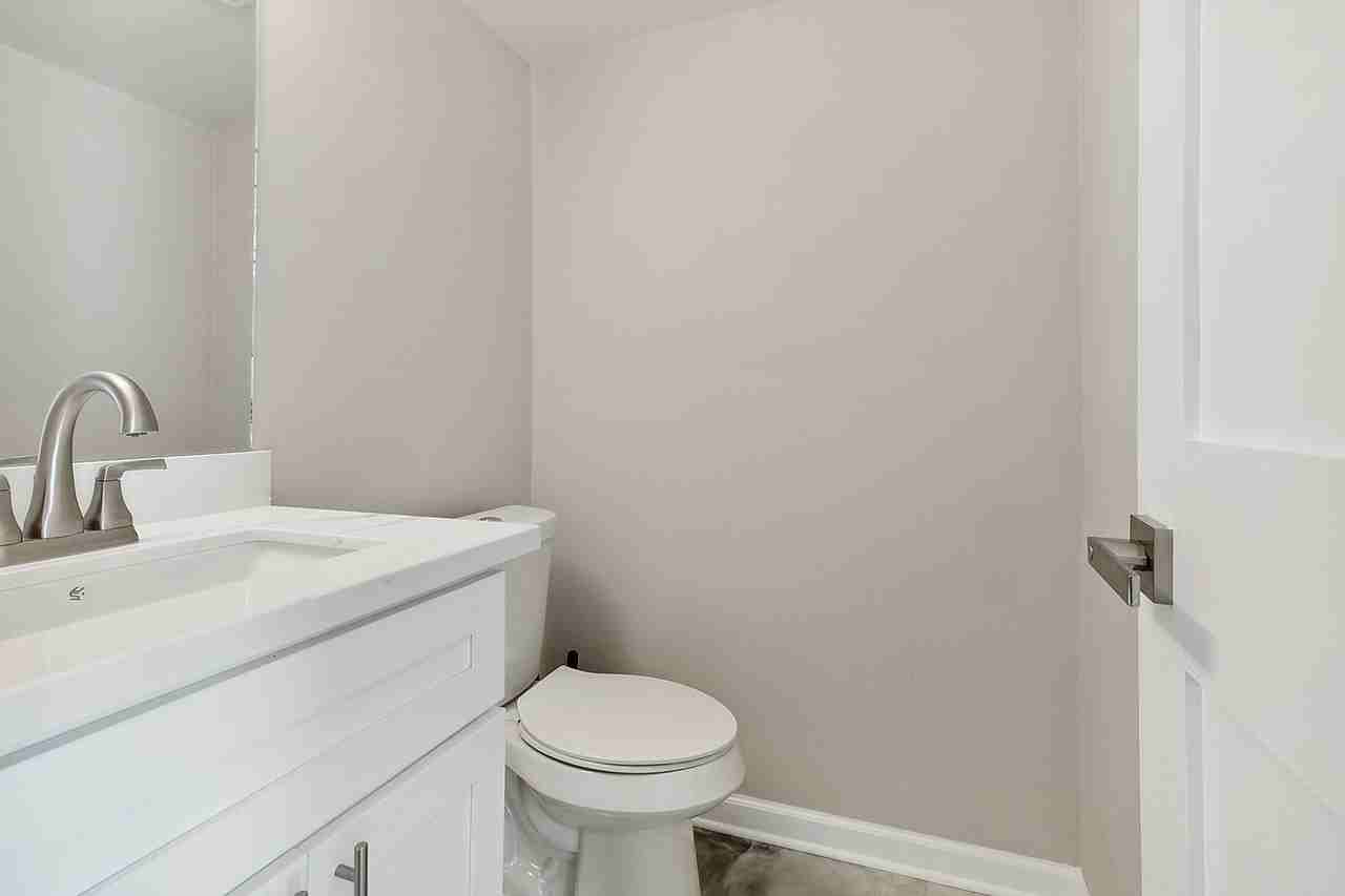 417 Sugar Pine St Apt B - Photo 6 of 13