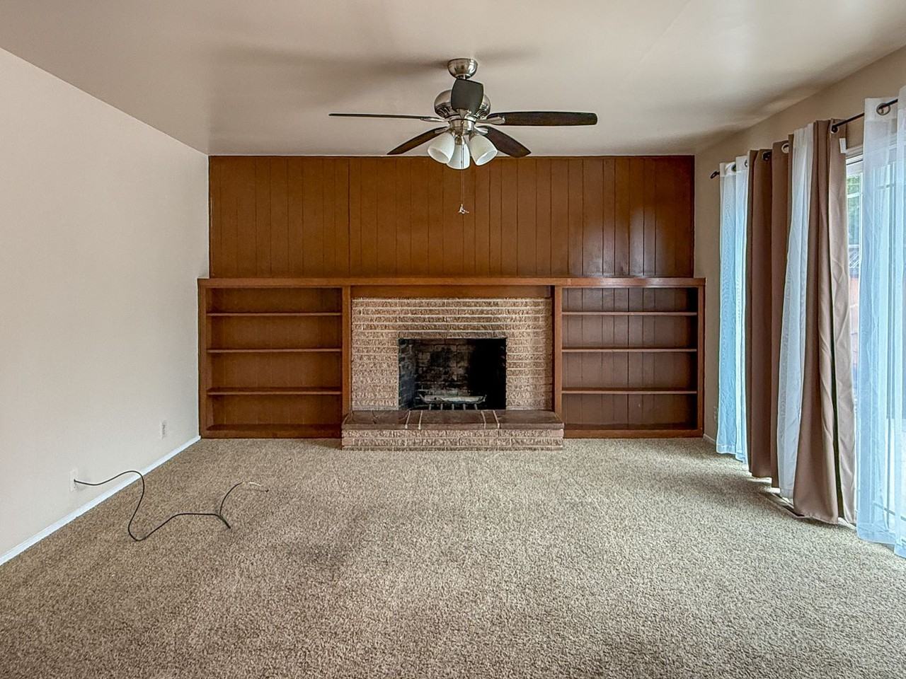 1608 Ronald Ct - Photo 7 of 15