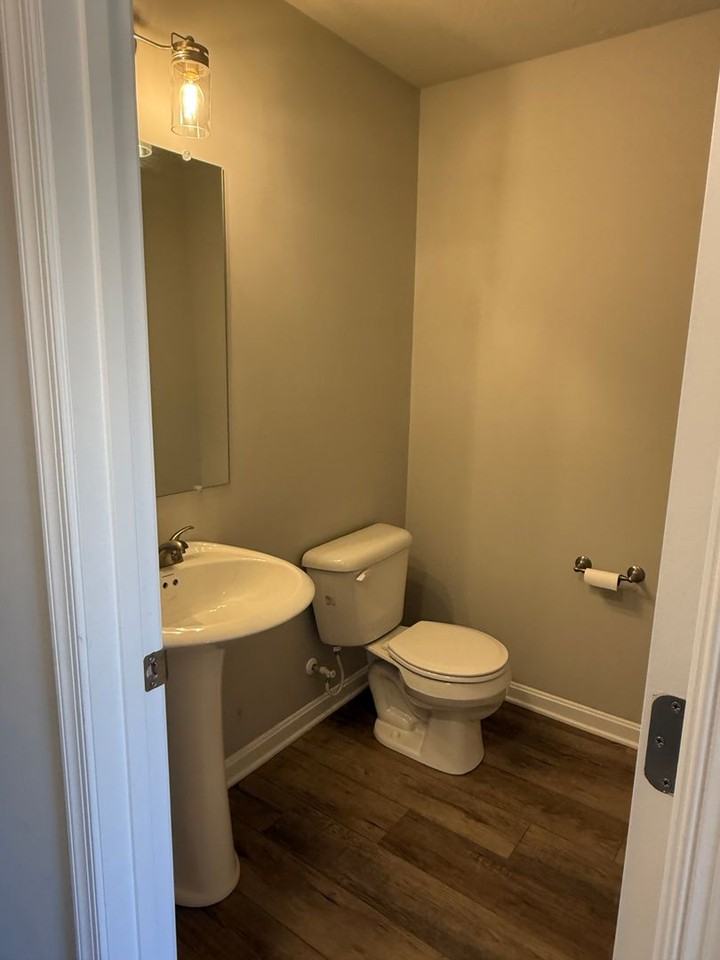 650 650 North College St Carlisle PA - Photo 3 of 10