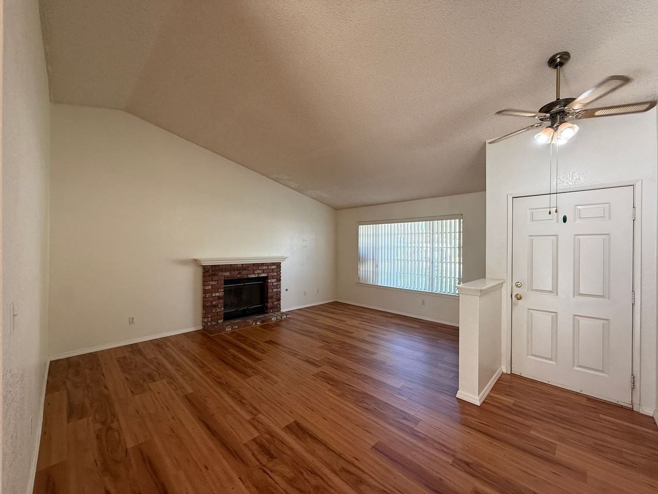 45414 17th St E - Photo 2 of 18
