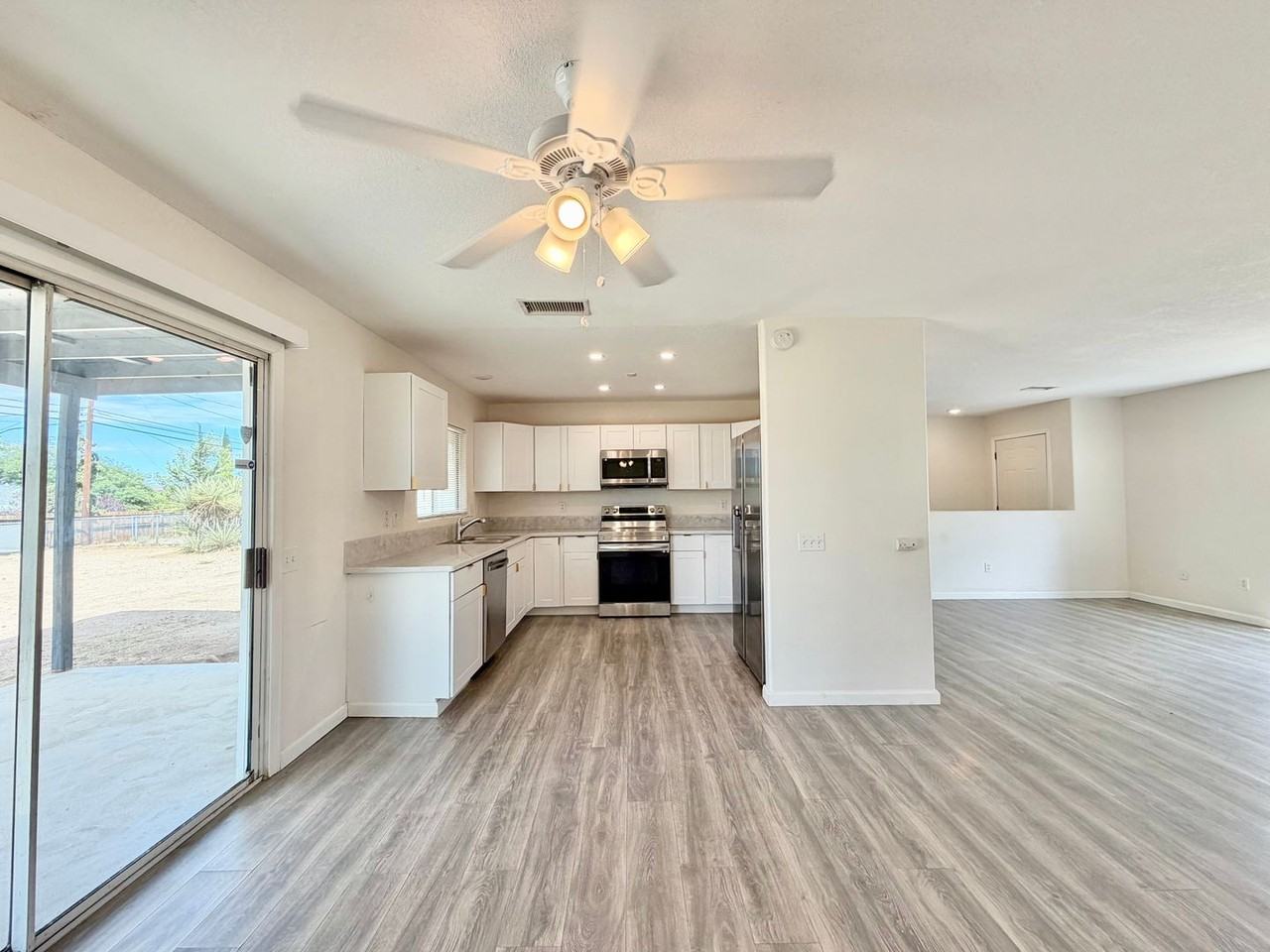 57826 Joshua Ln - Photo 6 of 27