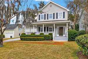 featured image of 110 Newfield St
