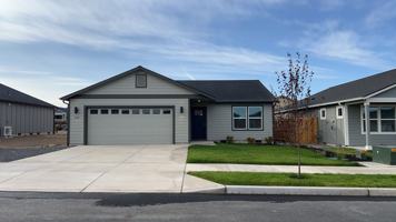 featured image of 623 Ne Mitchell St