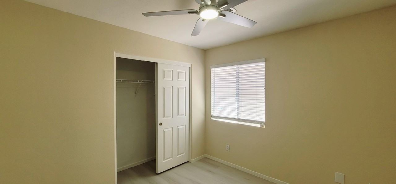 9013 Crooked Shell Ave - Photo 7 of 18