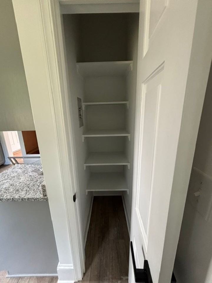 560 E Baltimore St - Photo 5 of 11
