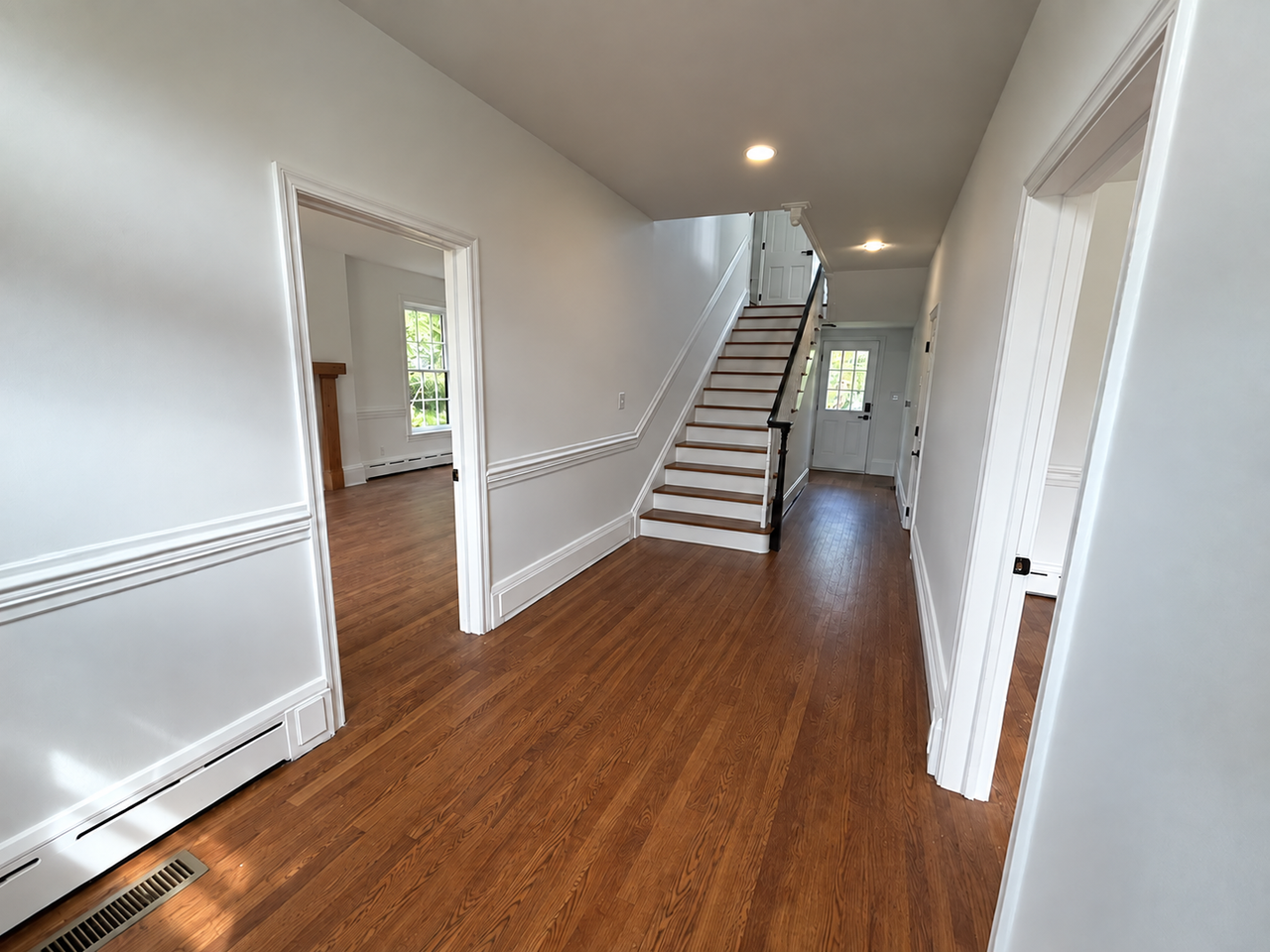 560 E Baltimore St - Photo 7 of 11
