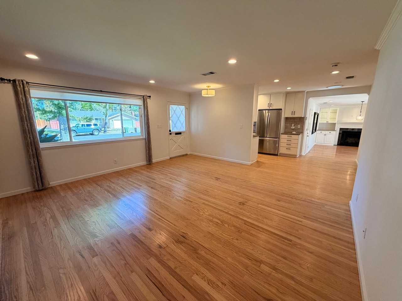 362 Penn Way - Photo 7 of 25