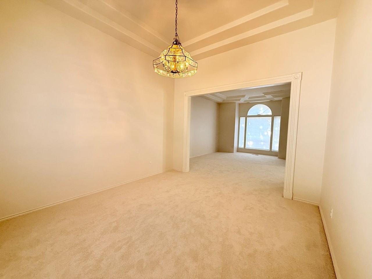 16775 Sw Springwater Ln - Photo 6 of 36