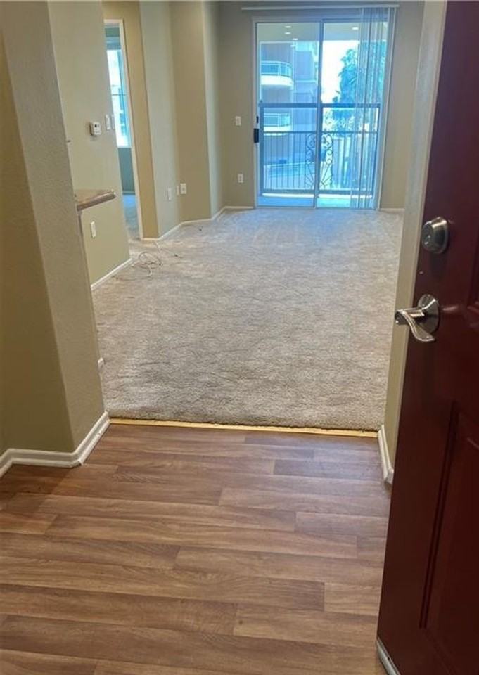 2418 Watermarke Pl - Photo 4 of 14