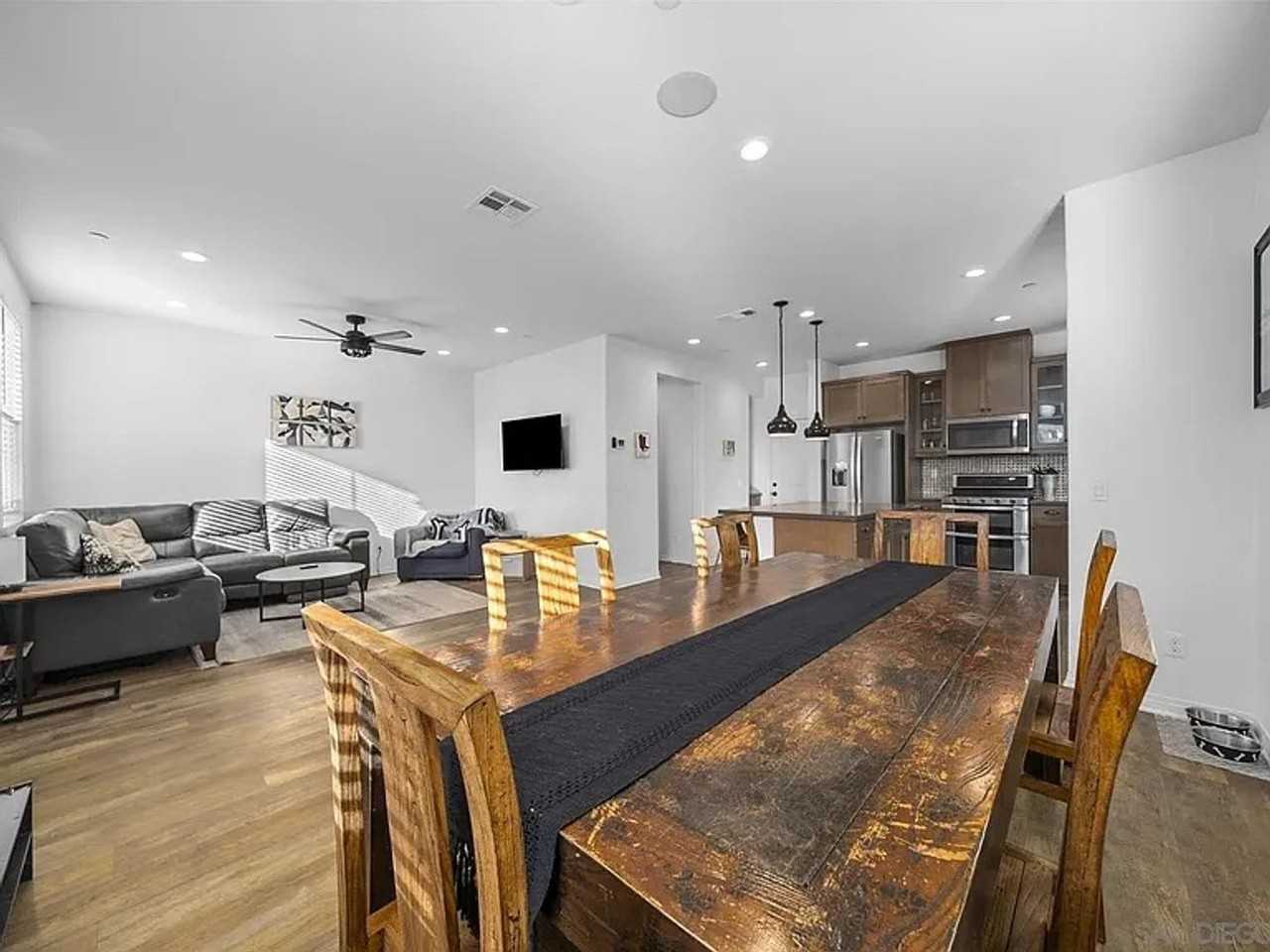 524 Heron Ln - Photo 6 of 20