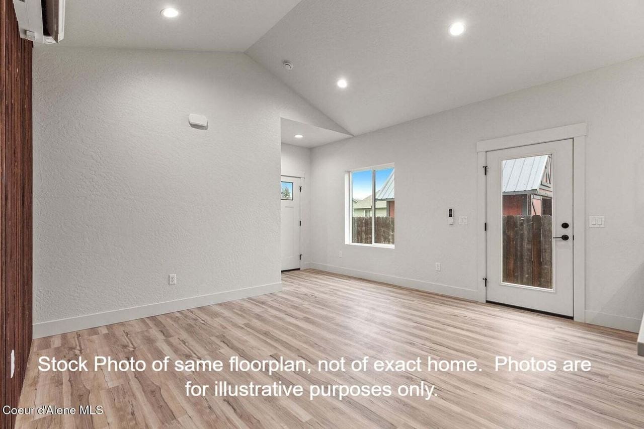 906 E Hastings Ave - Photo 5 of 17