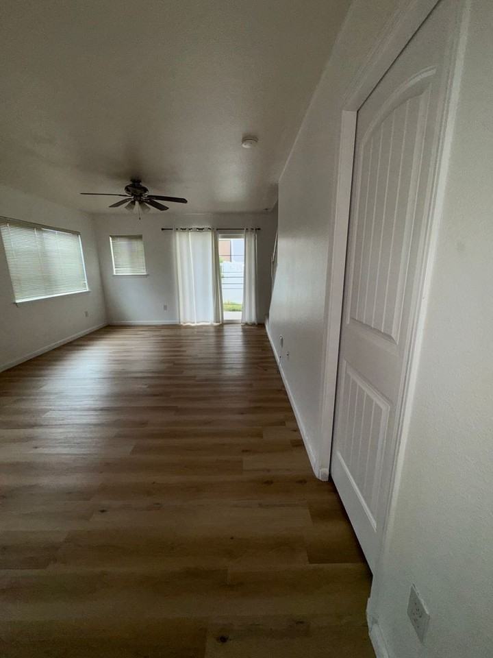 466 Kunehi St #1101 - Photo 3 of 10
