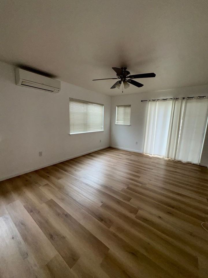 466 Kunehi St #1101 - Photo 4 of 10