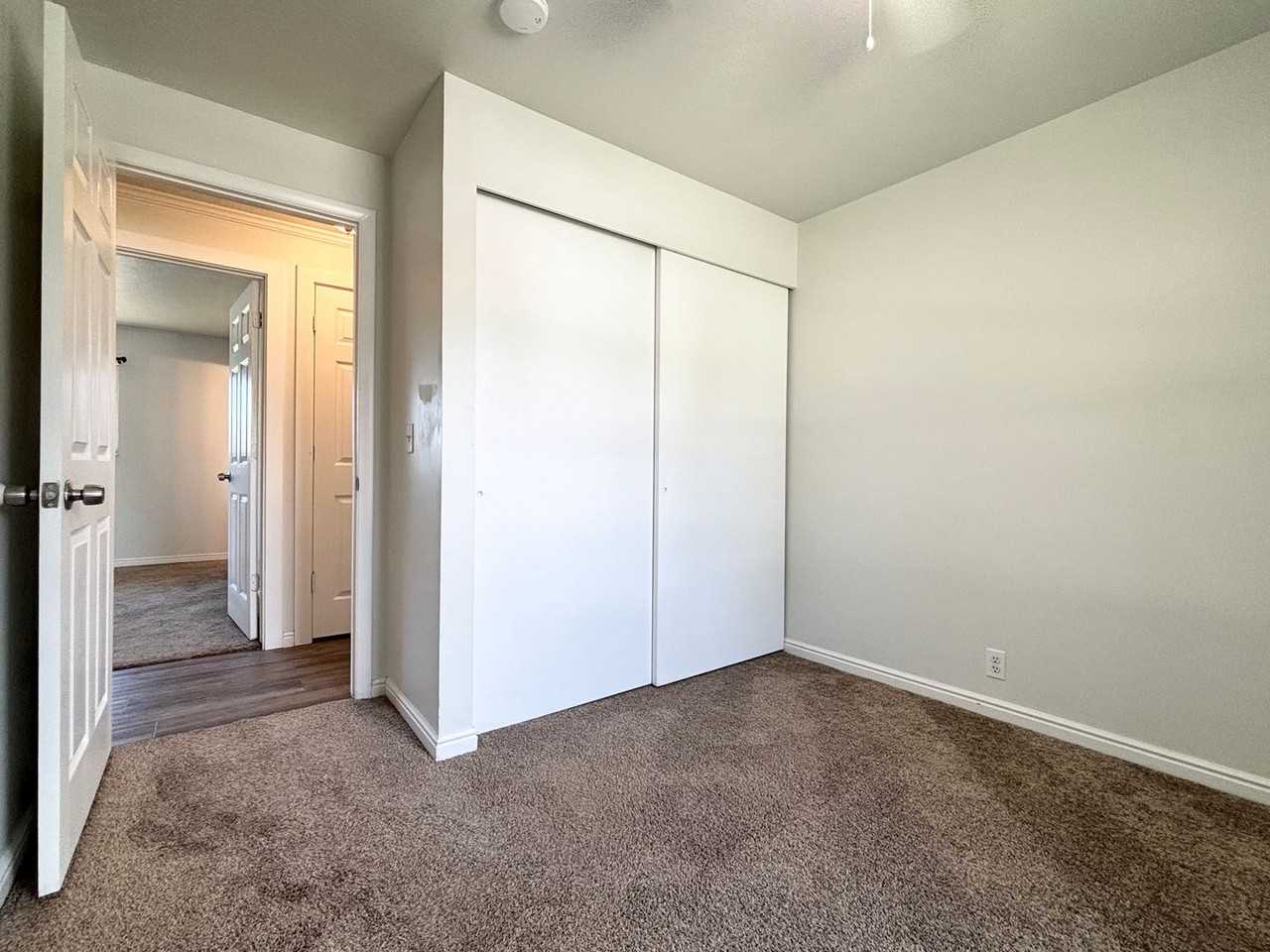 856 E Park Mesa Way - Photo 6 of 27