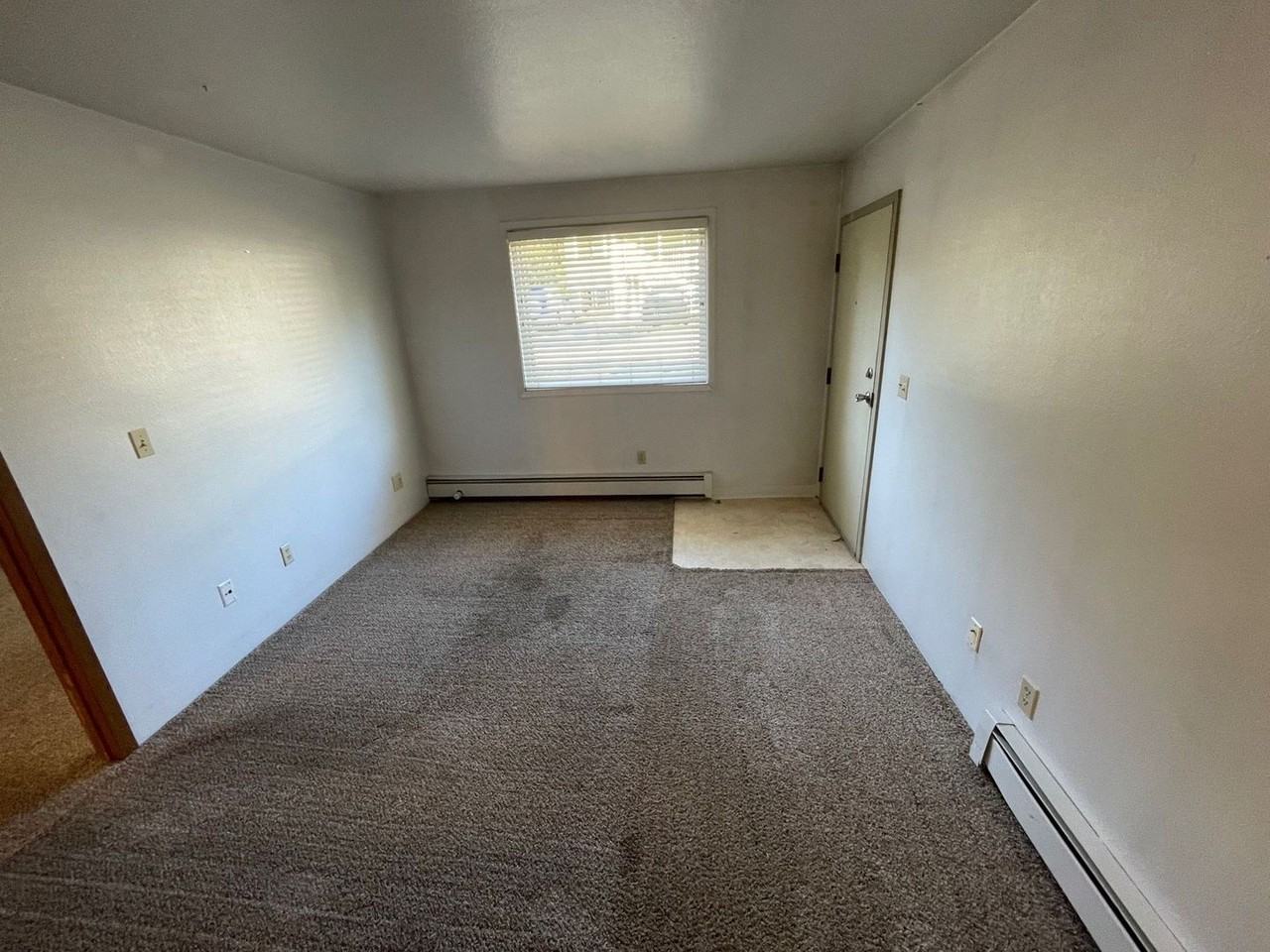 4006 E Steven Dr #19 - Photo 3 of 7