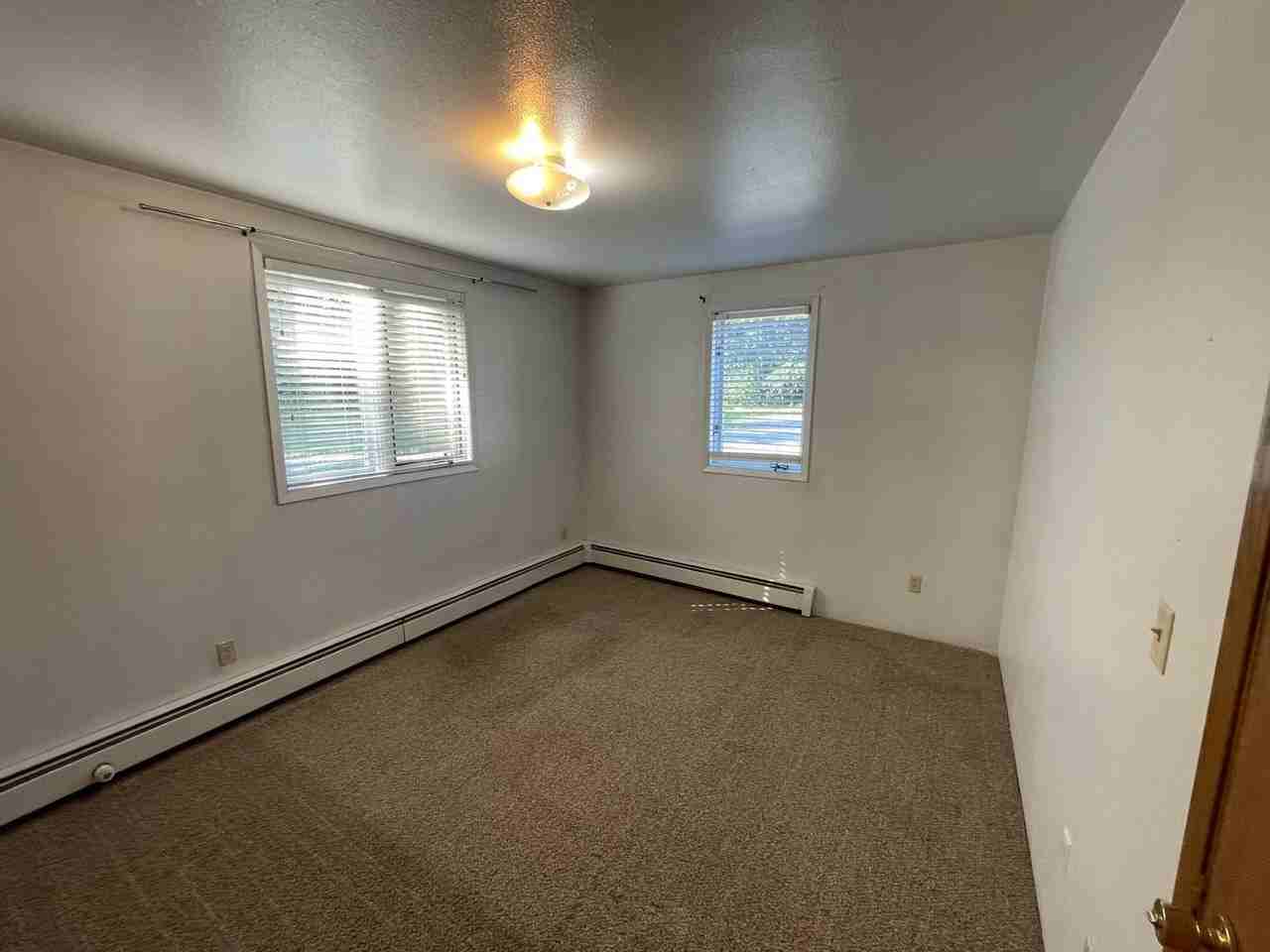 4006 E Steven Dr #19 - Photo 5 of 7