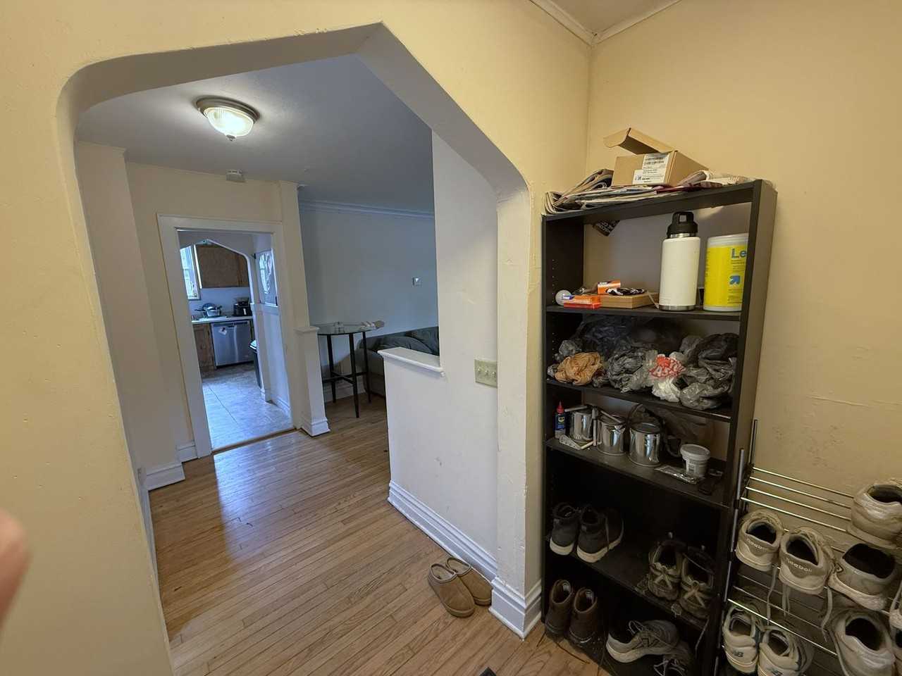 1523 Jefferson St - Photo 4 of 44