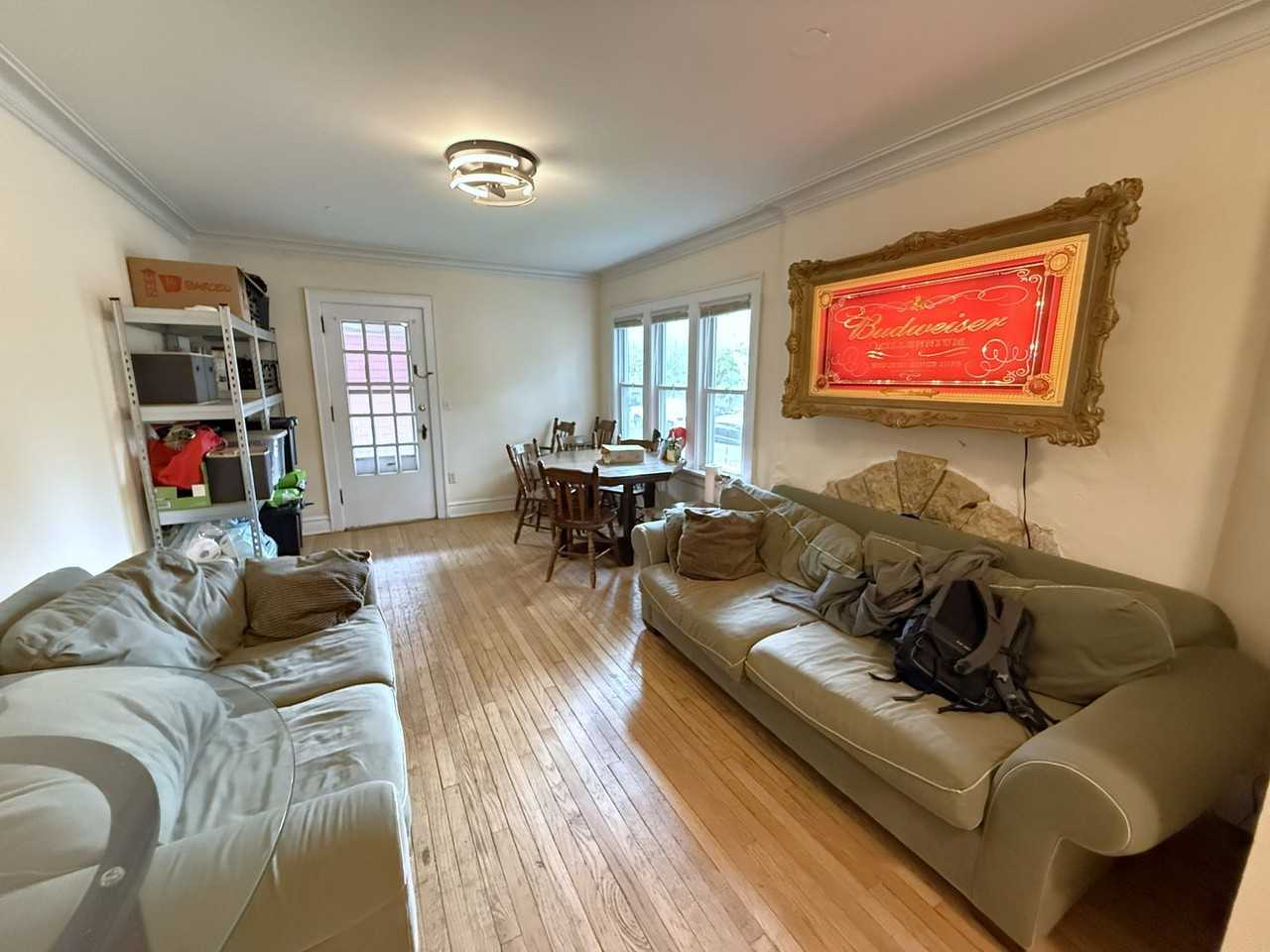 1523 Jefferson St - Photo 5 of 44