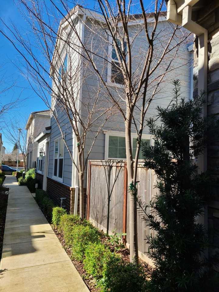 177 Colner Cir - Photo 2 of 26