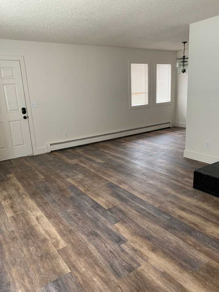 6335 E 31st Ave #B - Photo 7 of 50
