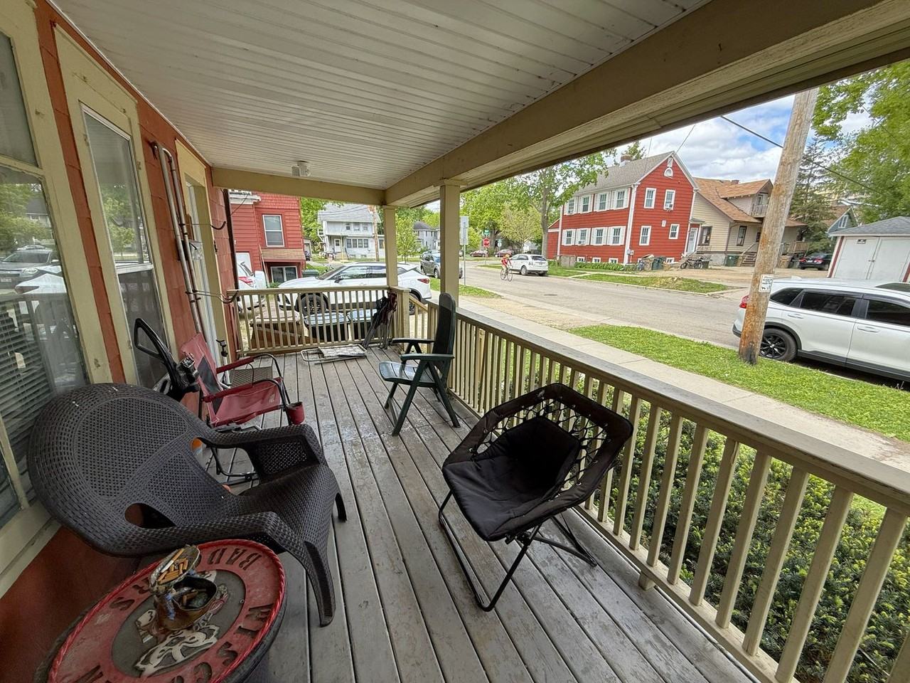 1333 Milton St - Photo 6 of 50