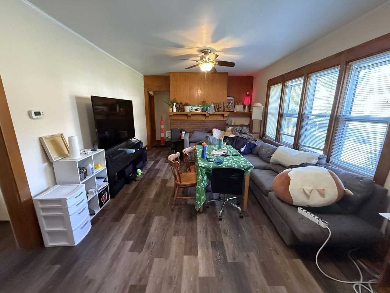 119 Lathrop St - Photo 6 of 36