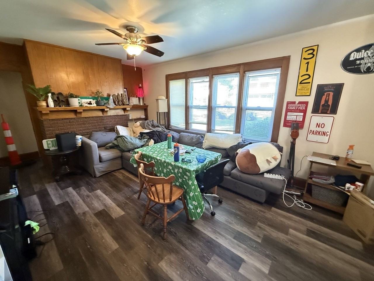 119 Lathrop St - Photo 7 of 36