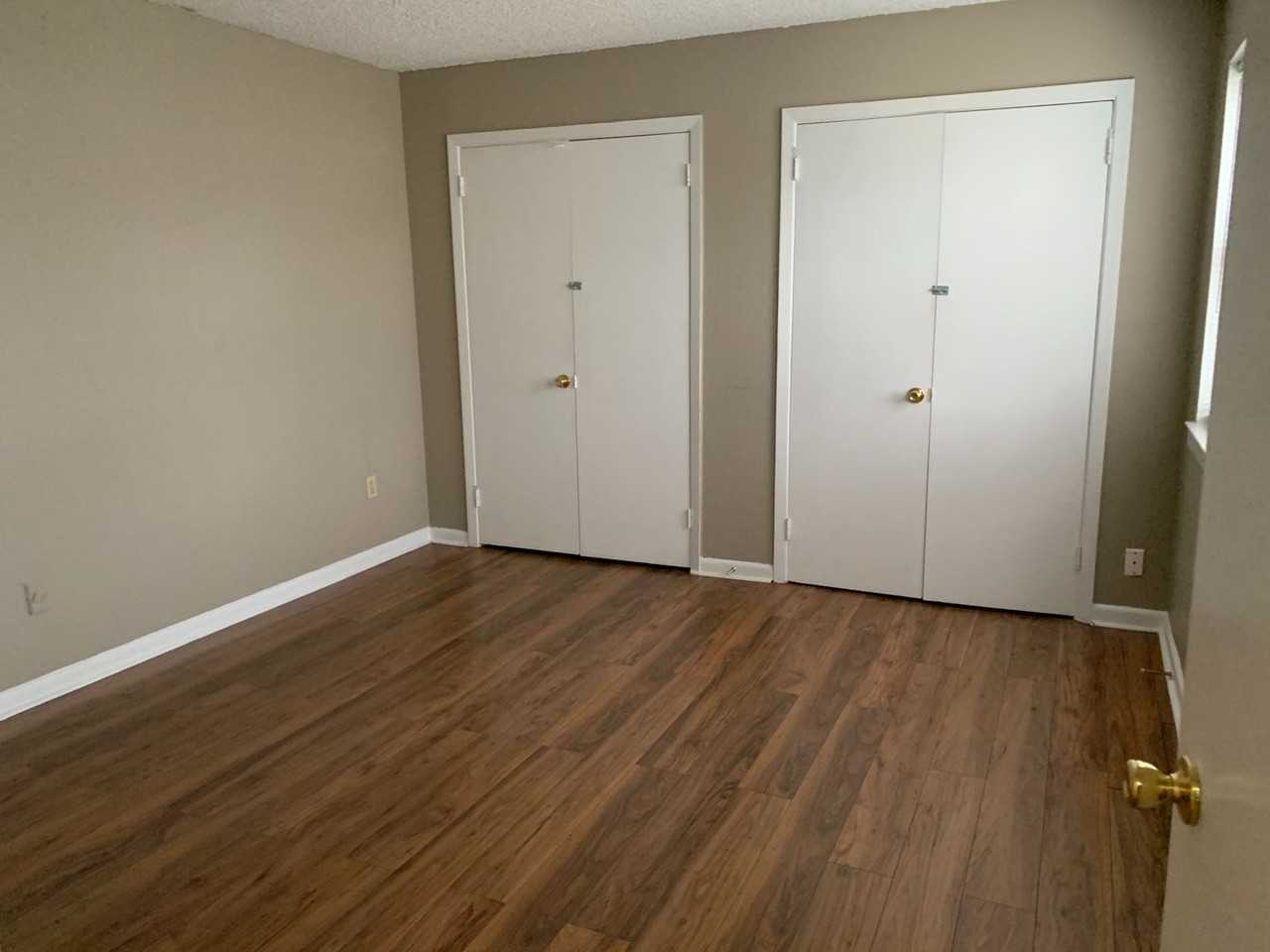 1719 Ridge Oak Pl - Photo 3 of 7