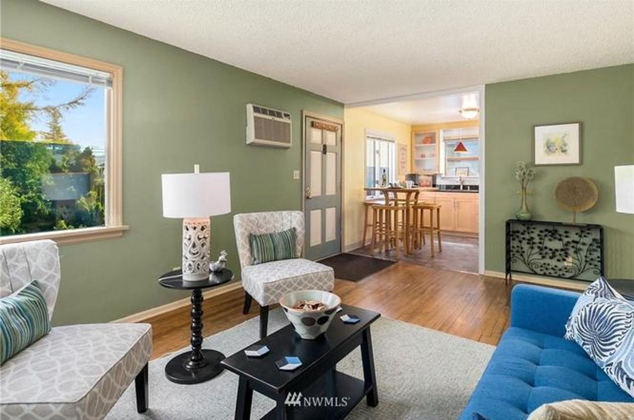 9227 18th Ave Sw - Photo 6 of 19