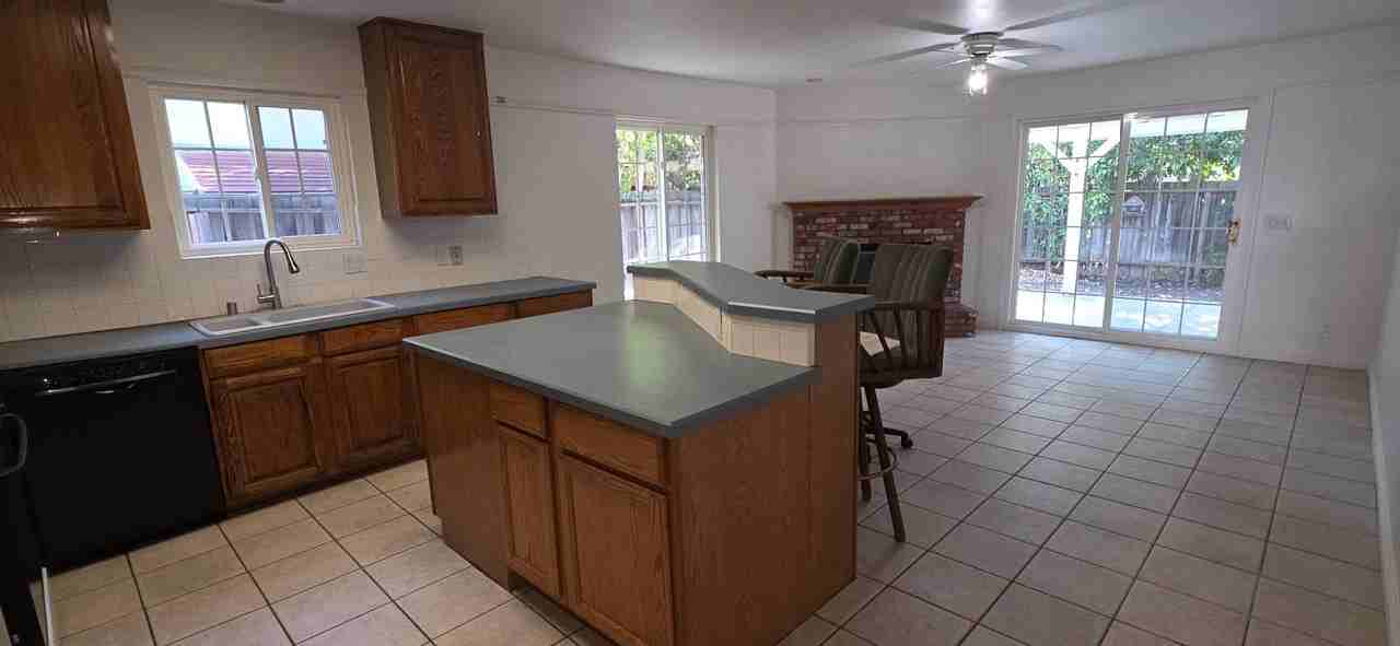 143 Timber Rd - Photo 3 of 9