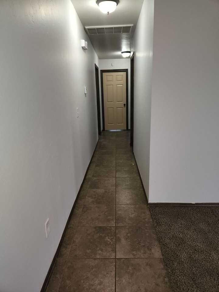 709 Ne 21st Ter - Photo 5 of 10
