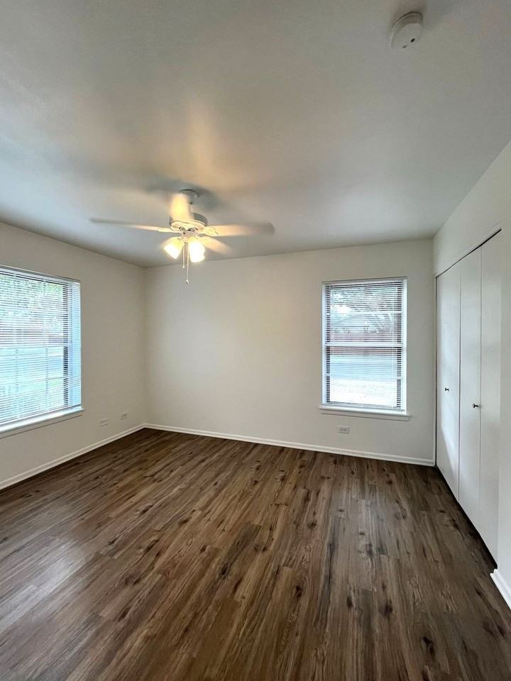 136 Valley Oak Dr - Photo 4 of 15