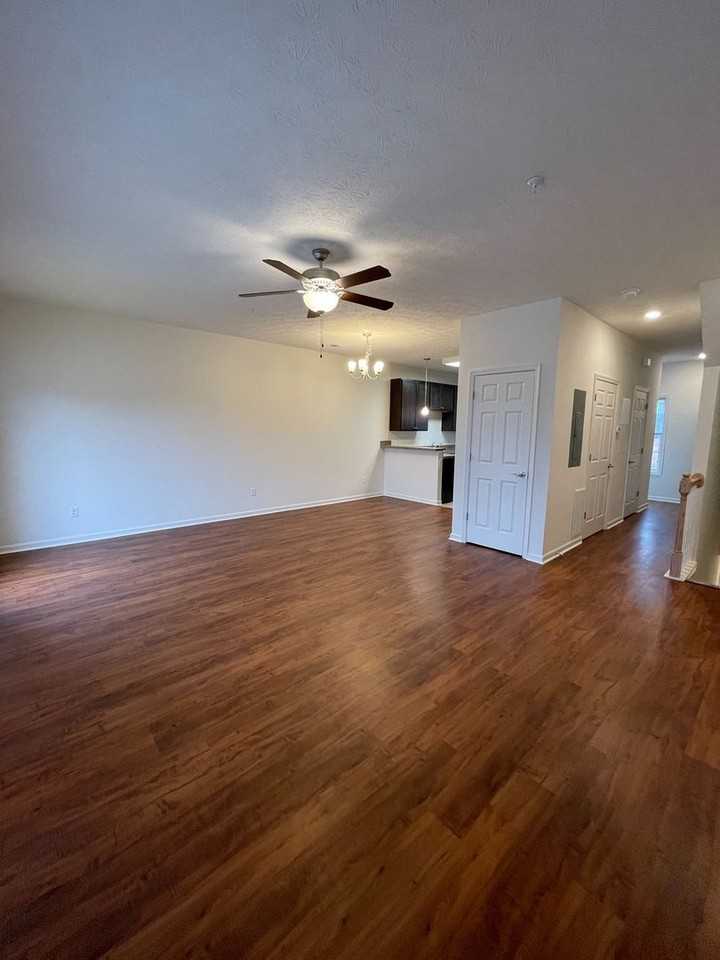 2875 Congers Creek Rd #2 - Photo 3 of 22