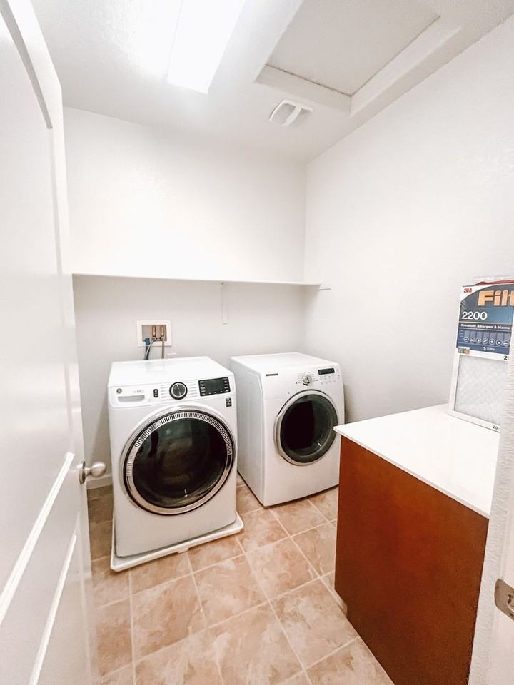 2356 Cantalise Dr - Photo 4 of 18